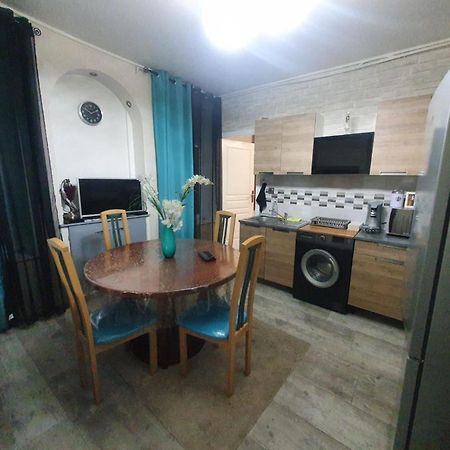 Bel Petit Appartement Charleville-Mézières Kültér fotó