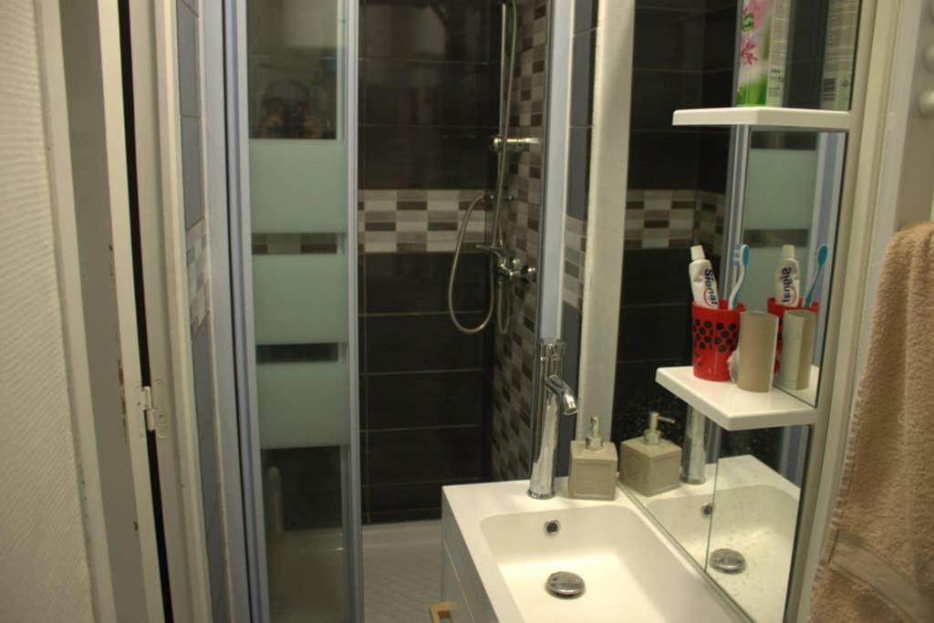Bel Petit Appartement Charleville-Mézières Kültér fotó