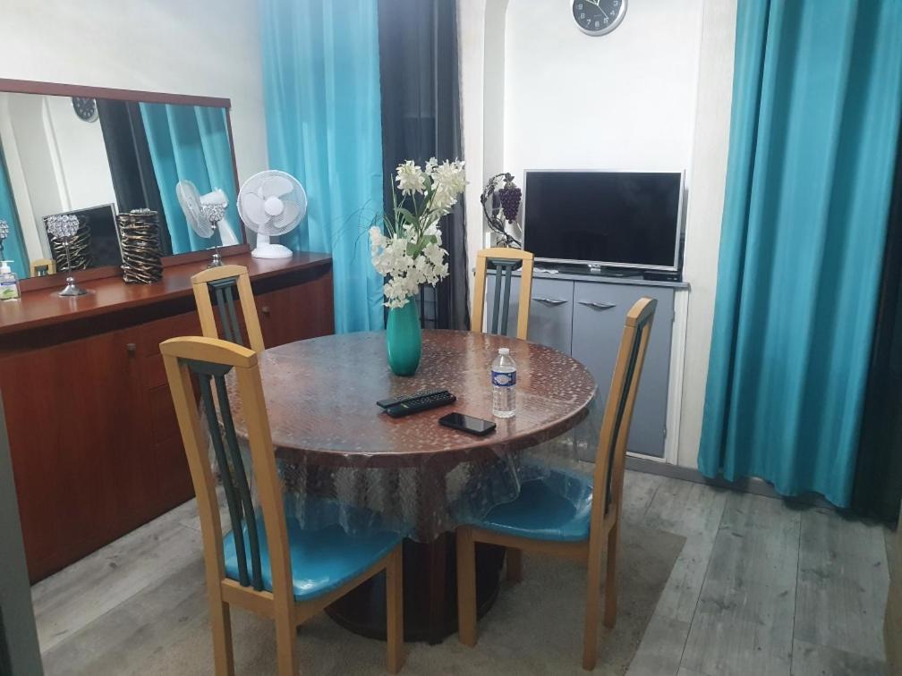 Bel Petit Appartement Charleville-Mézières Kültér fotó